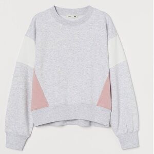 🩷H&M Gray and Pink Sweater Soft Knit Top